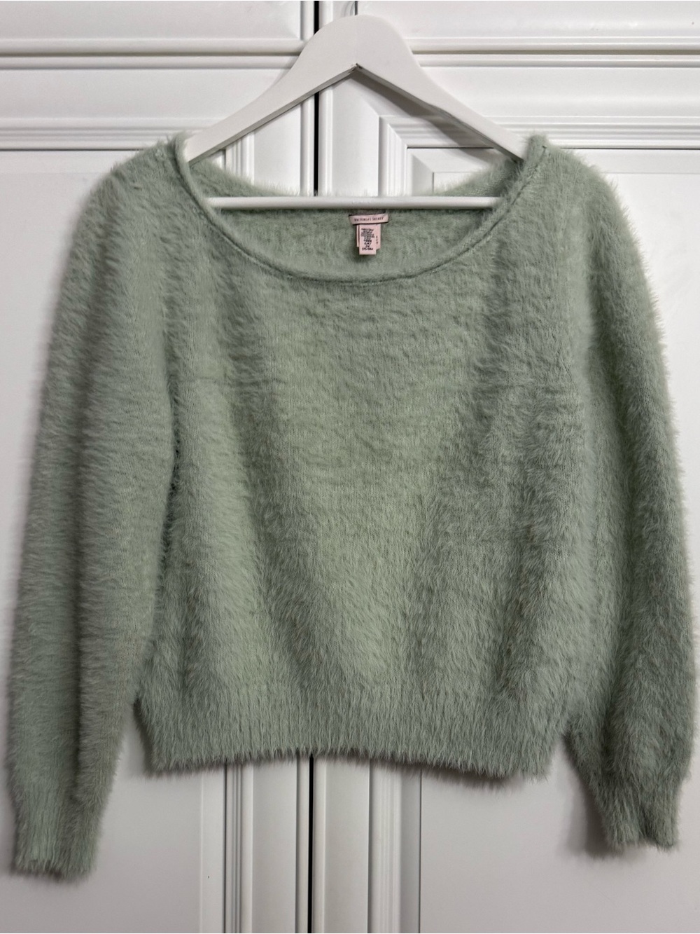 Victoria's Secret Mint Green Fuzzy Eyelash Knit Scoop Neck Sweater Size Small